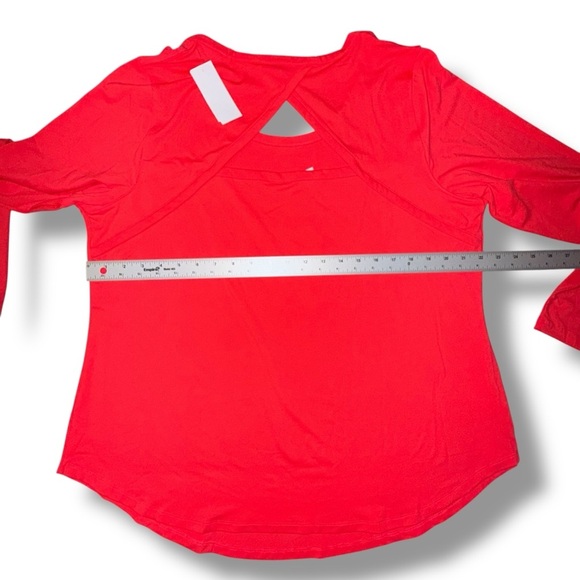 NWT LANE BRYANT LIVI Wicking Cut-Out Back Top - Coral 18/20 - Picture 11 of 16